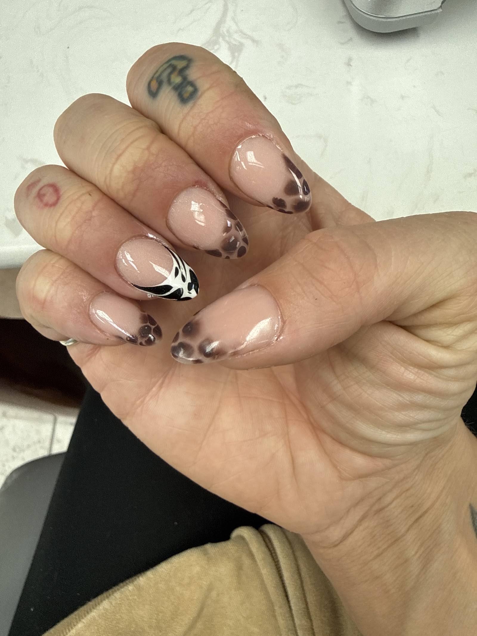 ABC Nails Spa - 15% for new customer logo